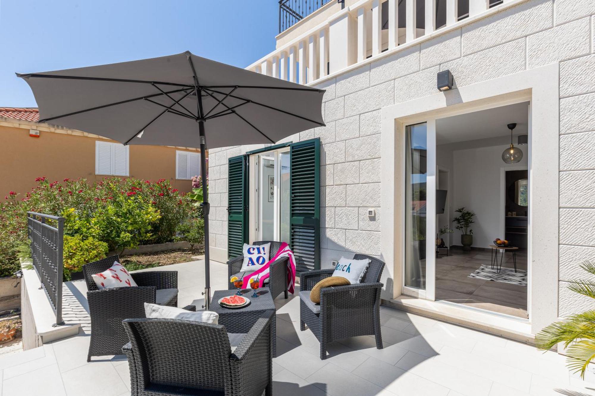 Honoris Apartment - Brand New - Private Parking - 90 M From The Beach- Terrace Slano Zewnętrze zdjęcie